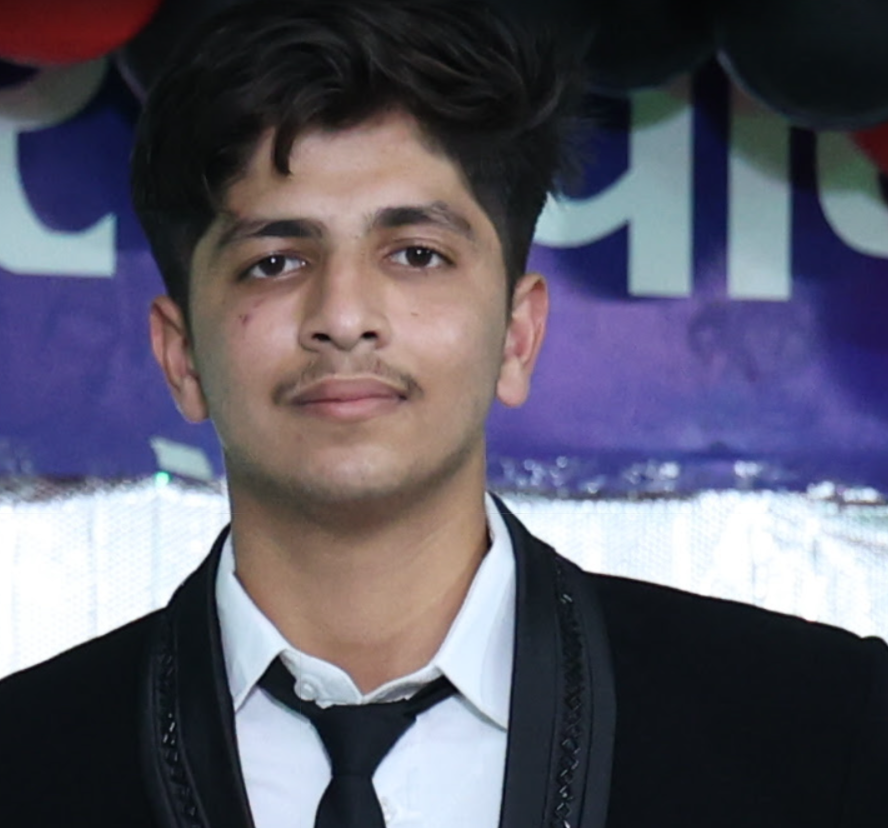 Aashish Dubey, Founder & CEO of DailyPlanner